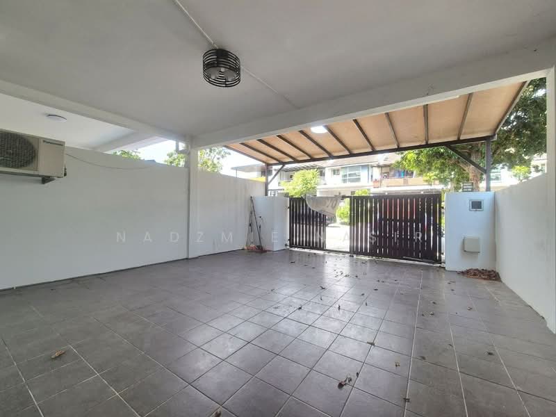 Rumah Teres 2 Tingkat untuk Dijual di Kajang (Selangor) - Nadzmie Nasir - Exterior - PropertyGuru.com.my