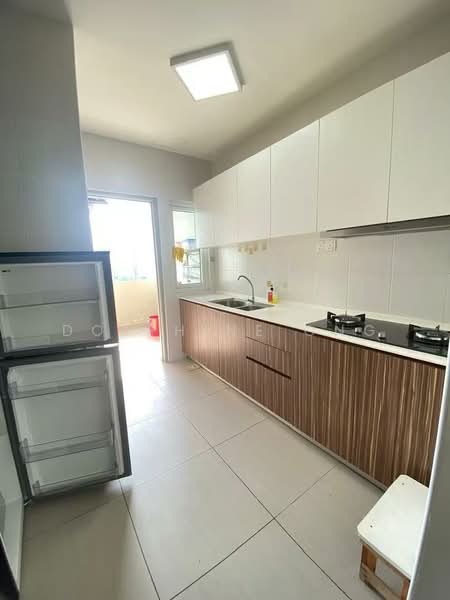 Servis Apartment untuk Dijual di Seasons Amara Larkin - Dolphine Ong - Kitchen - PropertyGuru.com.my