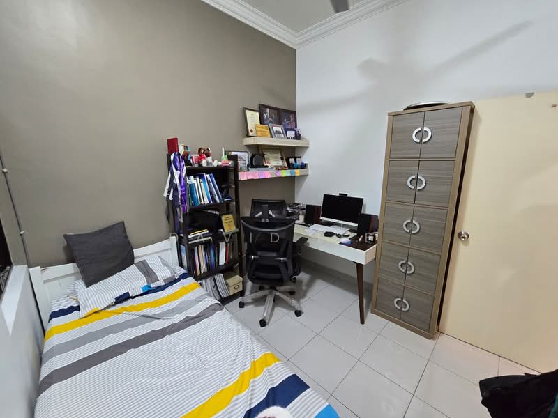 2-storey Terraced House for Sale in Saujana Rawang (Rawang) - David Lee - Bedroom - PropertyGuru.com.my