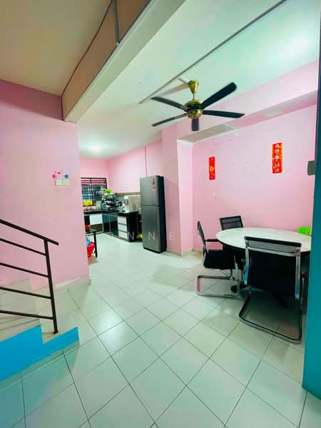 Rumah Teres 2 Tingkat untuk Dijual di Taman Scientex Pasir Gudang (Pasir Gudang) - Yvonne Lim - Kitchen - PropertyGuru.com.my