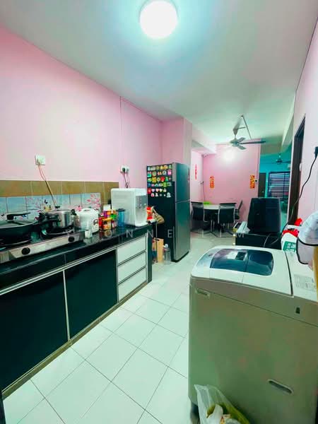 Rumah Teres 2 Tingkat untuk Dijual di Taman Scientex Pasir Gudang (Pasir Gudang) - Yvonne Lim - Kitchen - PropertyGuru.com.my