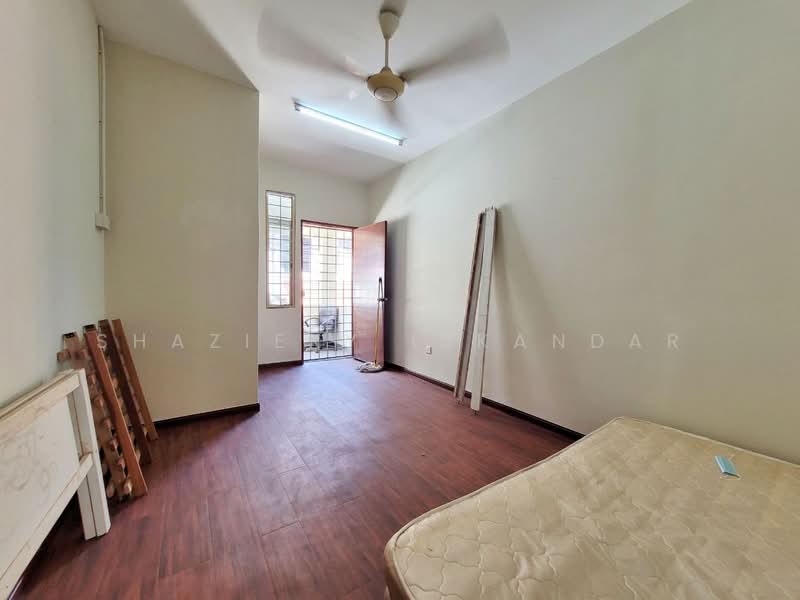 Rumah Teres 2-Tingkat untuk Dijual di Saujana Damansara (Damansara Damai) - Shaziery Iskandar - PropertyGuru.com.my