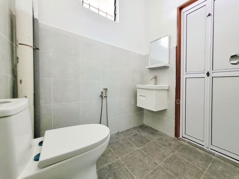 Rumah Teres 2-Tingkat untuk Dijual di Saujana Damansara (Damansara Damai) - Shaziery Iskandar - PropertyGuru.com.my
