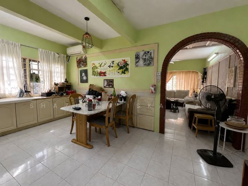 Rumah Teres 2-Tingkat untuk Dijual di Batu Caves (Selangor) - Shaziery Iskandar - PropertyGuru.com.my