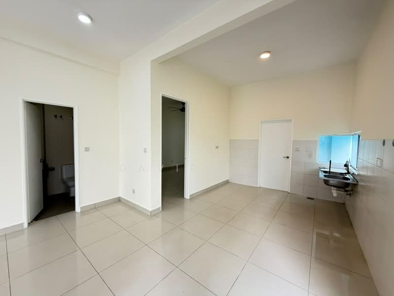 Semi-Detached House for Rent in Rawang (Selangor) - David Lee - Bathroom - PropertyGuru.com.my