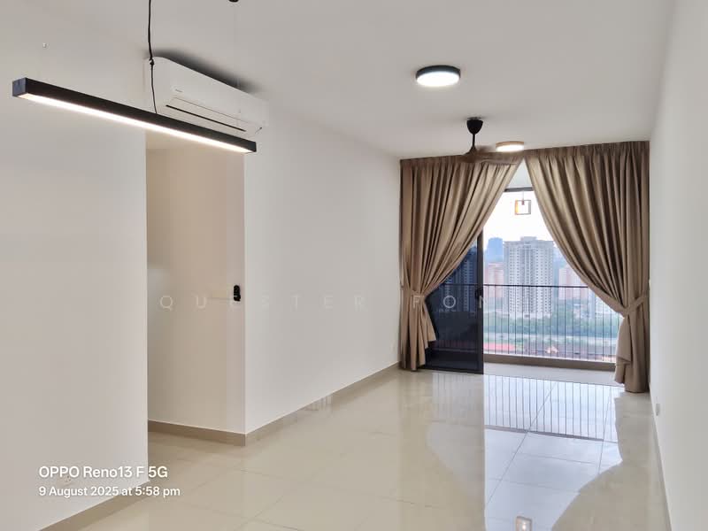 Kondominium untuk Disewa di Kuchai Sentral - Quester Fong - Balcony - PropertyGuru.com.my