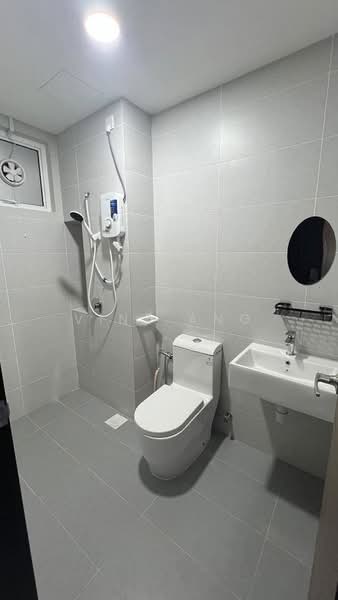 Servis Apartment untuk Disewa di TRELLIS RESIDENCES - Vinz Ang - Bathroom - PropertyGuru.com.my