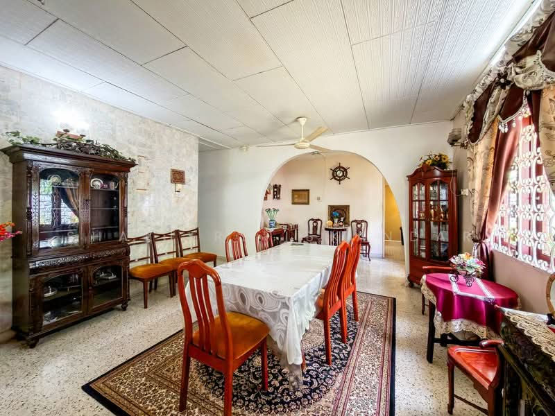 Bungalow House untuk Dijual di Kampung Tunku (Petaling Jaya) - Shaziery Iskandar - PropertyGuru.com.my