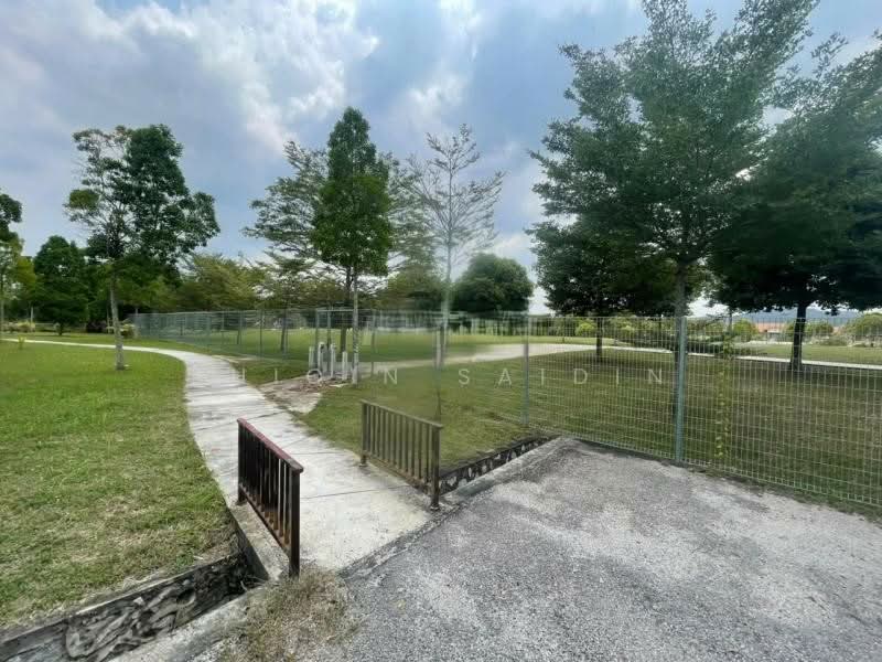 Rumah Teres 2 Tingkat untuk Dijual di Alam Suria (Puncak Alam) - Shiqin Saidin - Exterior - PropertyGuru.com.my