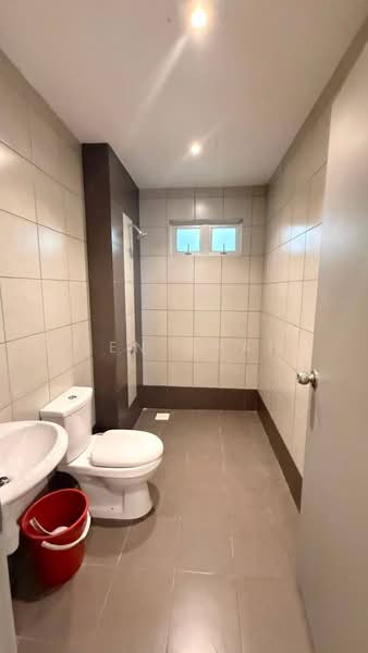 Kediaman Servis untuk Dijual di One 49 Residence - Ken Chai - PropertyGuru.com.my