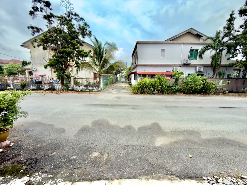 Rumah Teres 2 Tingkat untuk Dijual di Bandar Puteri Klang (Klang) - Shiqin Saidin - Exterior - PropertyGuru.com.my