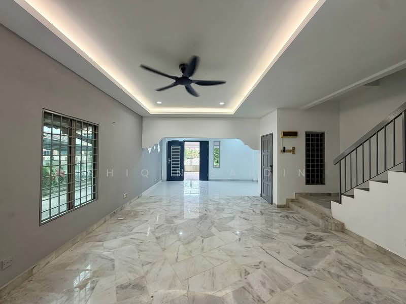 2-storey Terraced House for Sale in Bandar Tasik Puteri (Rawang) - Shiqin Saidin - Living Room - PropertyGuru.com.my