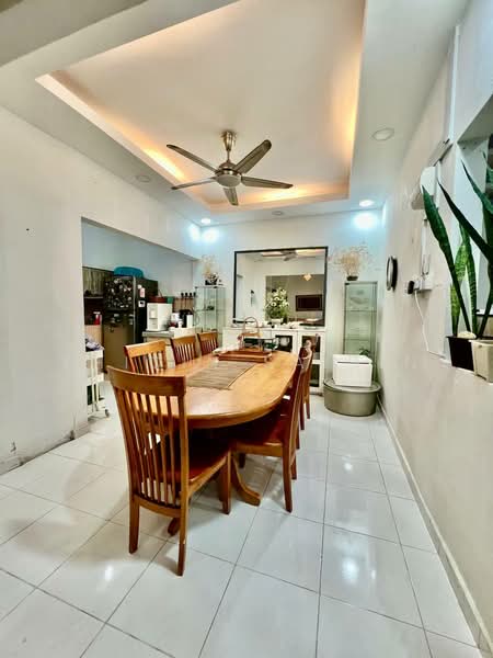 Rumah Teres 2 Tingkat untuk Dijual di Melawati (Selangor) - Shiqin Saidin - Dining Room - PropertyGuru.com.my