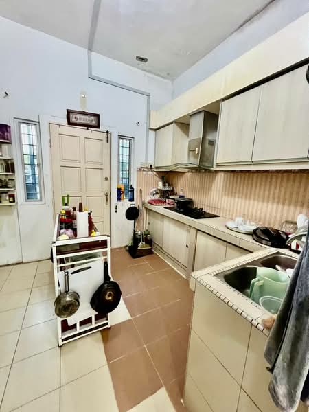 Rumah Teres 2 Tingkat untuk Dijual di Melawati (Selangor) - Shiqin Saidin - Kitchen - PropertyGuru.com.my