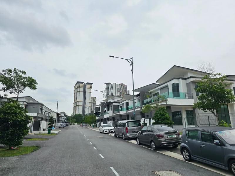 Rumah Teres 2-Tingkat untuk Dijual di Taman Puncak Saujana (Kajang) - Francis Thee - PropertyGuru.com.my
