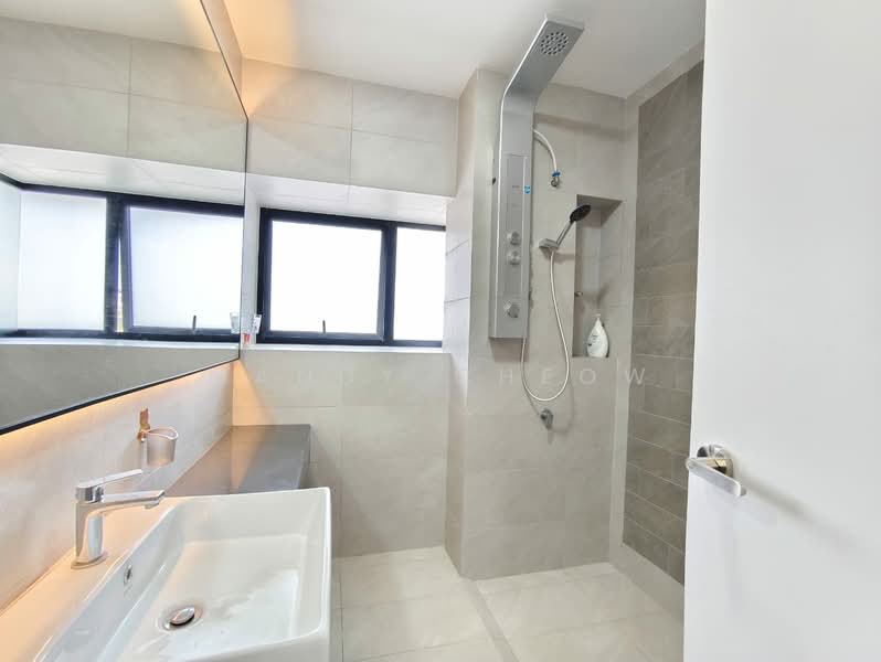 Semi-Detached House for Sale in Kota Emerald (Rawang) - Mandy Cheow - Bathroom - PropertyGuru.com.my