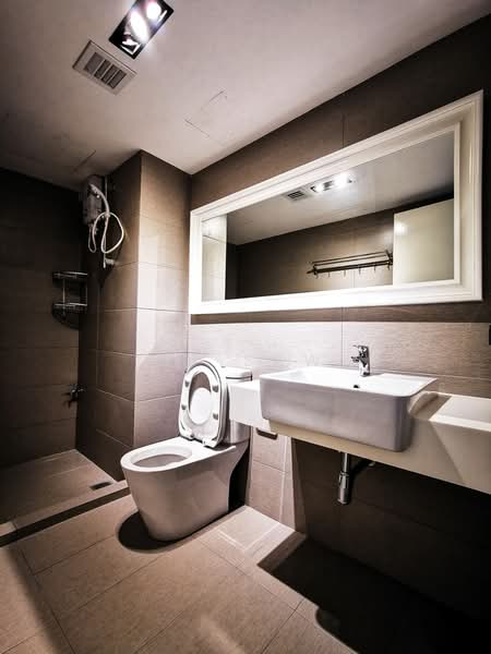 Servis Apartment untuk Dijual di EkoCheras Service Residences - GT Saw - Bathroom - PropertyGuru.com.my