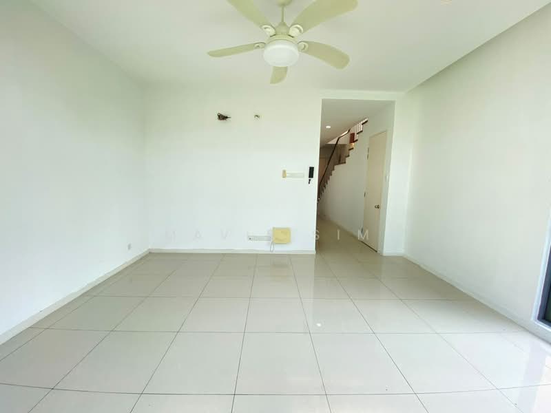 3-storey Terraced House for Rent in Lake Fields (Sungai Besi) - Mavis Sim - PropertyGuru.com.my