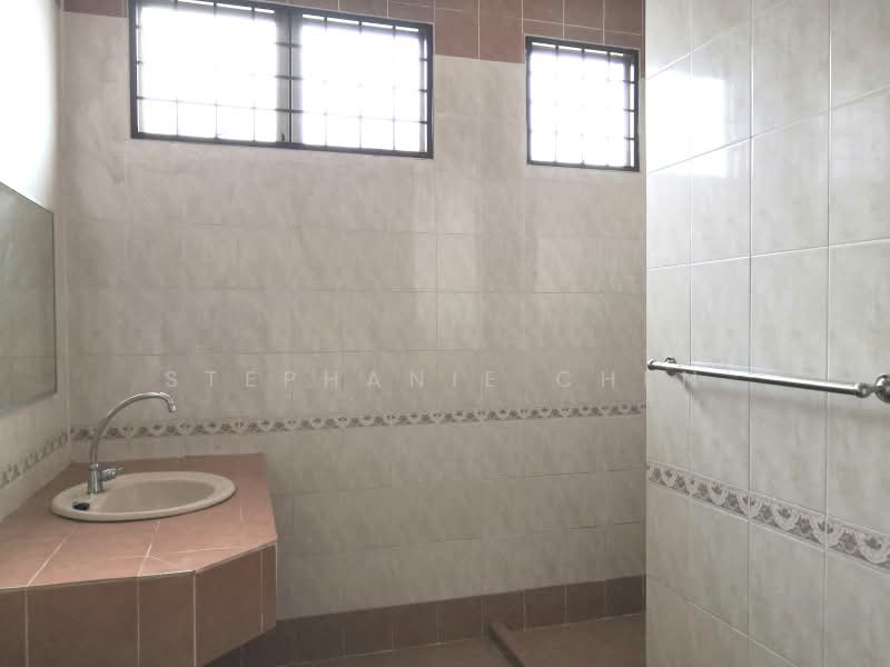 2-storey Terraced House for Rent in Ara Damansara (Selangor) - Stephanie Chen - Bathroom - PropertyGuru.com.my