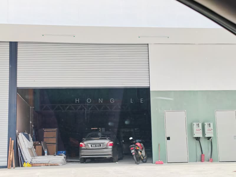 Warehouse for Rent in Sungai Buloh (Selangor) - Hong Lee - PropertyGuru.com.my