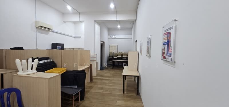 Shop / Office for Rent in Bandar Bukit Puchong 2 (Puchong) - Kevin Dass - Corridor - PropertyGuru.com.my