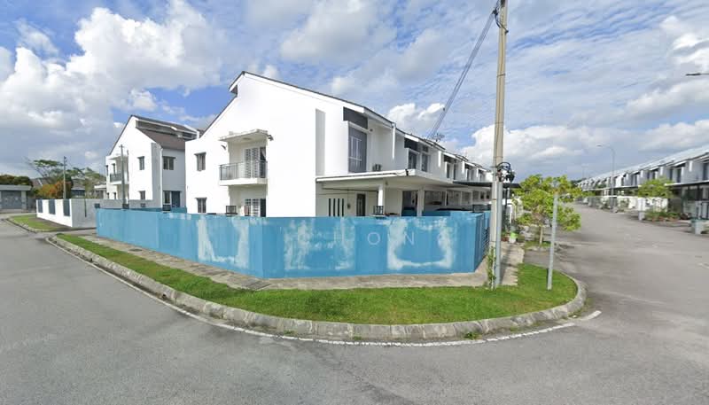 Rumah Teres 2 Tingkat untuk Dijual di Iringan Bayu (Seremban) - A Chong - Exterior - PropertyGuru.com.my