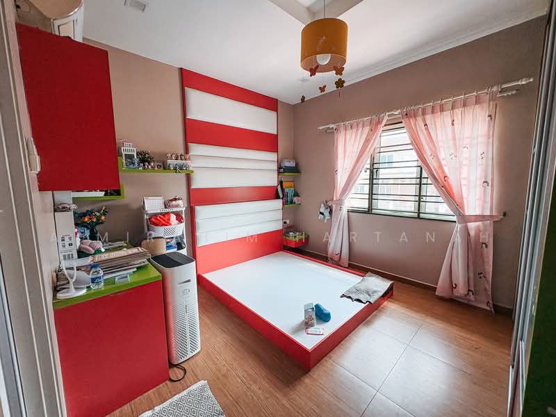 Rumah Berkembar untuk Dijual di Taman Indah Gemilang 1 (Batu Caves) - AimiRahim Hartanah - Bedroom - PropertyGuru.com.my