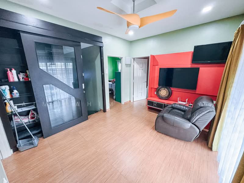 Rumah Berkembar untuk Dijual di Taman Indah Gemilang 1 (Batu Caves) - AimiRahim Hartanah - Living Room - PropertyGuru.com.my