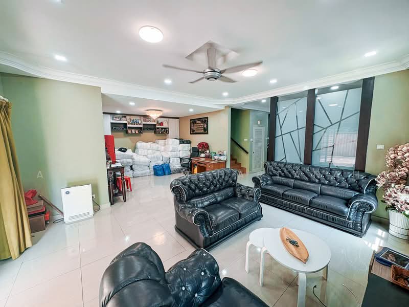 Rumah Berkembar untuk Dijual di Taman Indah Gemilang 1 (Batu Caves) - AimiRahim Hartanah - Living Room - PropertyGuru.com.my