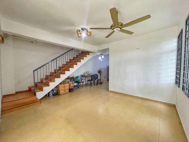 2-storey Terraced House for Sale in Bandar Mahkota Banting (Tanjong Duabelas) - Ahmad Fadlee - PropertyGuru.com.my