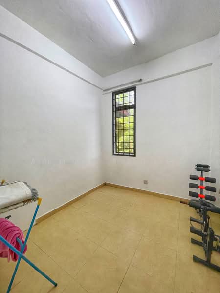 2-storey Terraced House for Sale in Bandar Mahkota Banting (Tanjong Duabelas) - Ahmad Fadlee - PropertyGuru.com.my