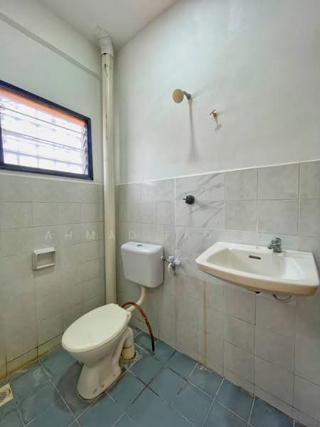 2-storey Terraced House for Sale in Bandar Mahkota Banting (Tanjong Duabelas) - Ahmad Fadlee - PropertyGuru.com.my