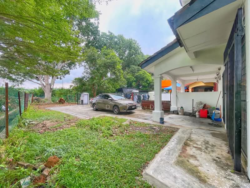 2-storey Terraced House for Sale in Bandar Mahkota Banting (Tanjong Duabelas) - Ahmad Fadlee - PropertyGuru.com.my