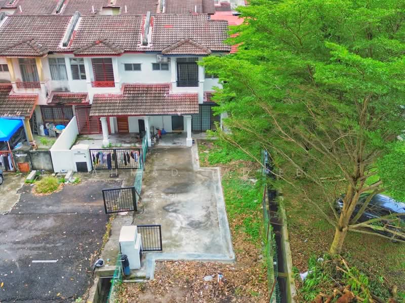 2-storey Terraced House for Sale in Bandar Mahkota Banting (Tanjong Duabelas) - Ahmad Fadlee - PropertyGuru.com.my