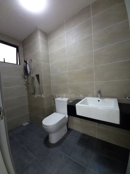 Terraced House for Sale in Taman Segambut (Jalan Kuching) - JK Leong - Bathroom - PropertyGuru.com.my