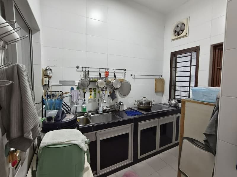 Rumah Teres 2 Tingkat untuk Dijual di Taman Setia Indah (Tebrau) - Anson Chua - Kitchen - PropertyGuru.com.my