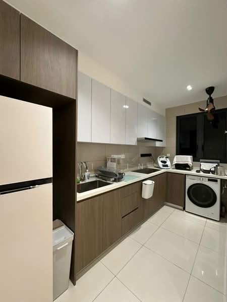 Servis Apartment untuk Disewa di Sunway Velocity TWO - Yi Lin - Kitchen - PropertyGuru.com.my