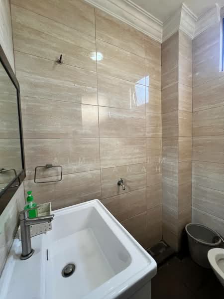 Rumah Berkembar untuk Dijual di Taman Melawati (Ulu Kelang) - AimiRahim Hartanah - Bathroom - PropertyGuru.com.my