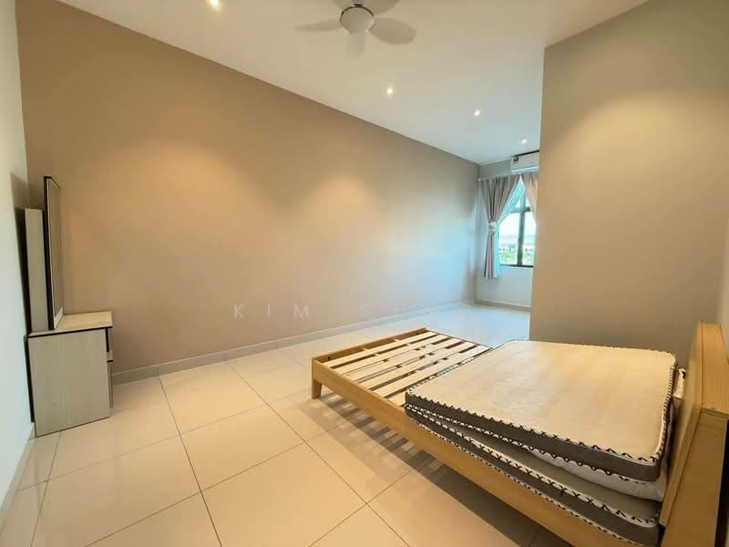 2-storey Terraced House for Sale in Kluang (Johor) - Kim Seng - Bedroom - PropertyGuru.com.my