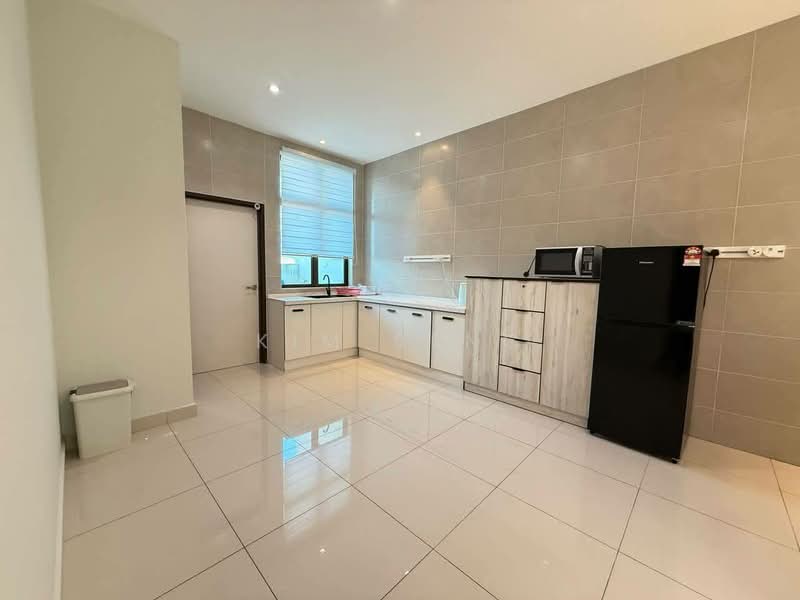 2-storey Terraced House for Sale in Kluang (Johor) - Kim Seng - Kitchen - PropertyGuru.com.my