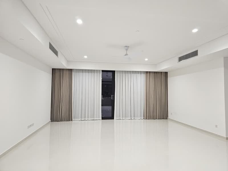 Service Residence for Sale at Crown Residences @ Pavilion Damansara Heights - Aylex . - Living Room - PropertyGuru.com.my
