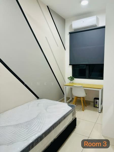 Apartment for Rent at D7 (D'Seven Lagoon Perdana) - Pinky Liaw - Bedroom - PropertyGuru.com.my
