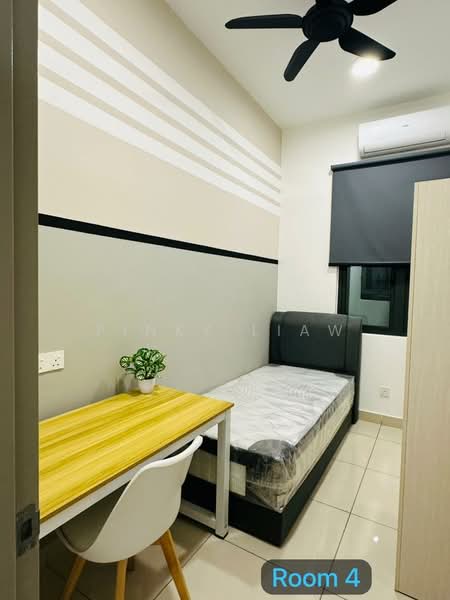Apartment for Rent at D7 (D'Seven Lagoon Perdana) - Pinky Liaw - Bedroom - PropertyGuru.com.my