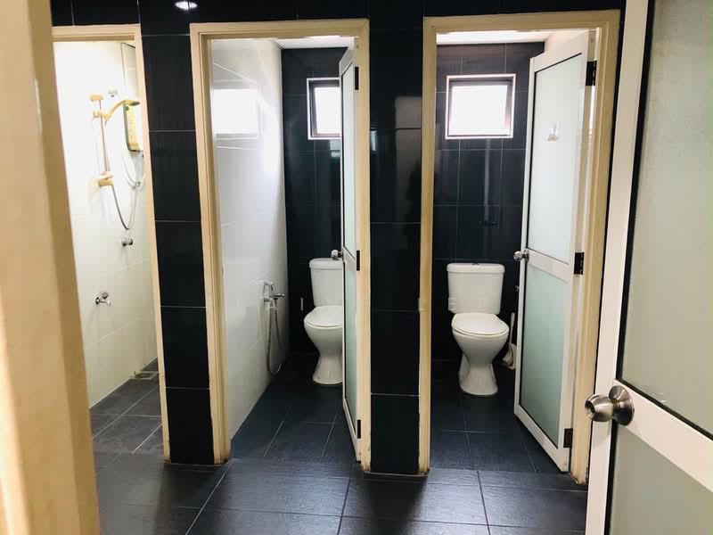 Kedai untuk Dijual di Bandar Bukit Puchong 2 (Puchong) - Elaine Lee - Bathroom - PropertyGuru.com.my