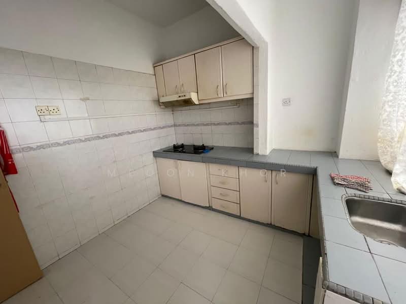 Kondominium untuk Dijual di Kelana Parkview Condominium - Meoon Khor - PropertyGuru.com.my