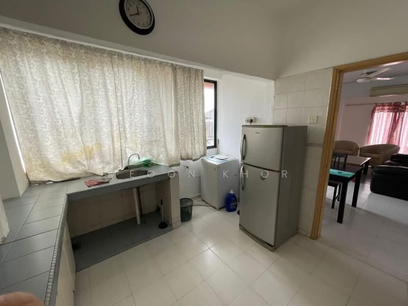 Kondominium untuk Dijual di Kelana Parkview Condominium - Meoon Khor - PropertyGuru.com.my