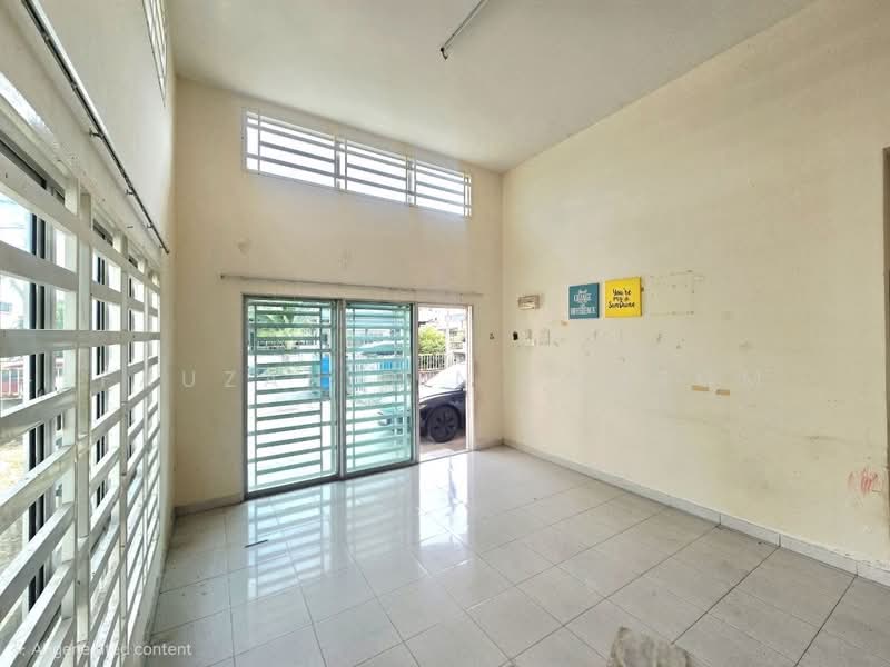 Semi-Detached House for Sale in Taman Intan Baiduri (Sepang) - Fauzan bin Sahrom - PropertyGuru.com.my