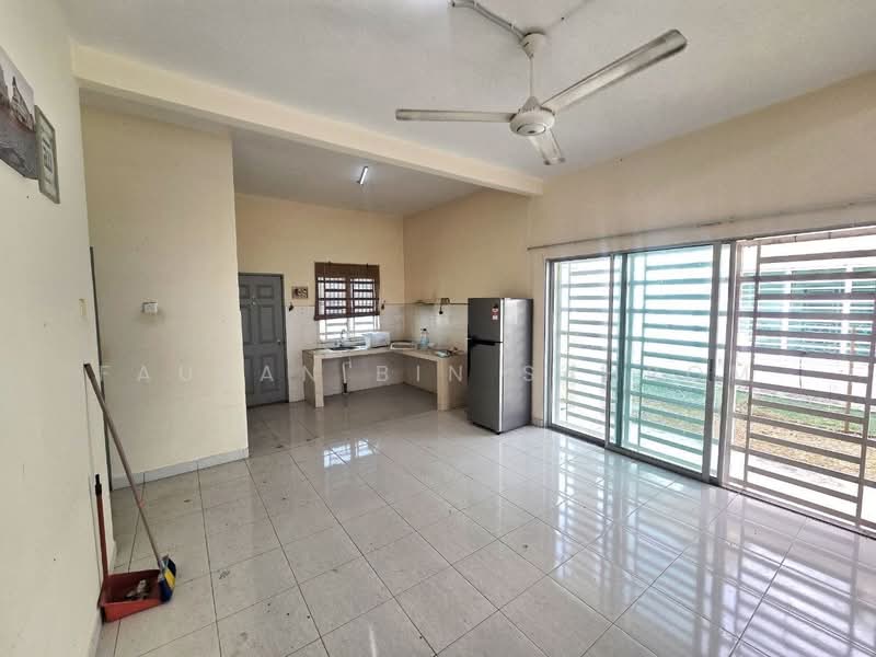 Semi-Detached House for Sale in Taman Intan Baiduri (Sepang) - Fauzan bin Sahrom - PropertyGuru.com.my
