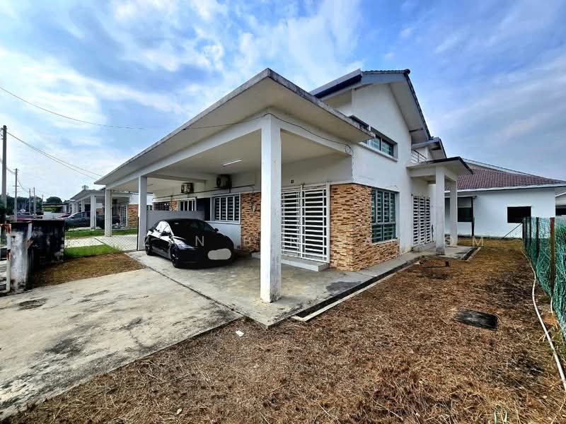 Semi-Detached House for Sale in Taman Intan Baiduri (Sepang) - Fauzan bin Sahrom - PropertyGuru.com.my