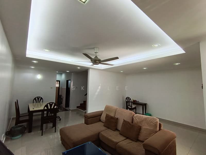 Rumah Teres 2 Tingkat untuk Dijual di TAMAN PUCHONG UTAMA (Puchong) - Sky Lee - Living Room - PropertyGuru.com.my